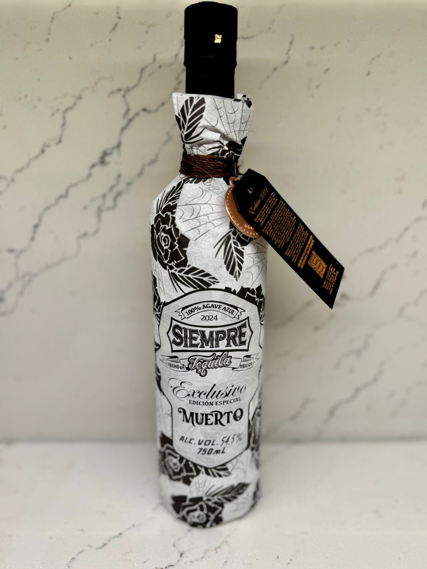 Siempre Exclusivo Muerto Tequila